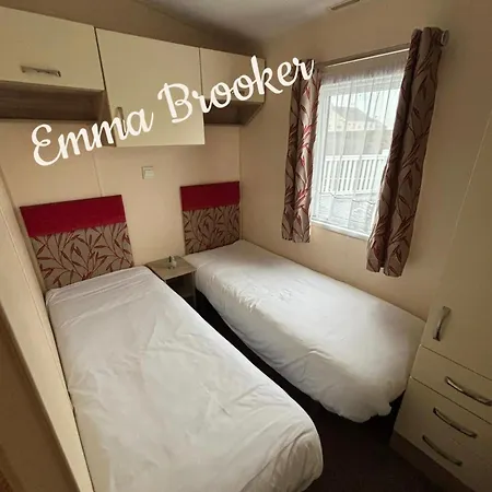 Кемпинг Lapwing 32 Cayton Bay *