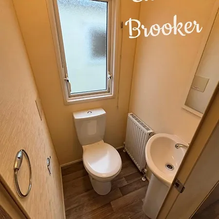 Кемпинг Lapwing 32 Cayton Bay *