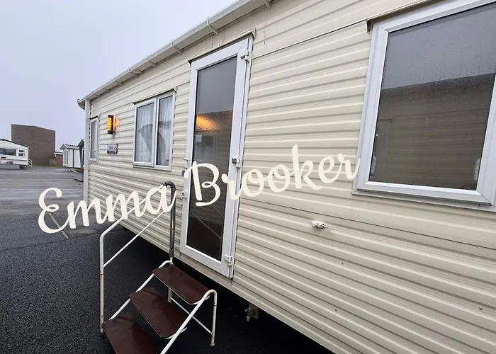 Camping Lapwing 32 Cayton Bay *